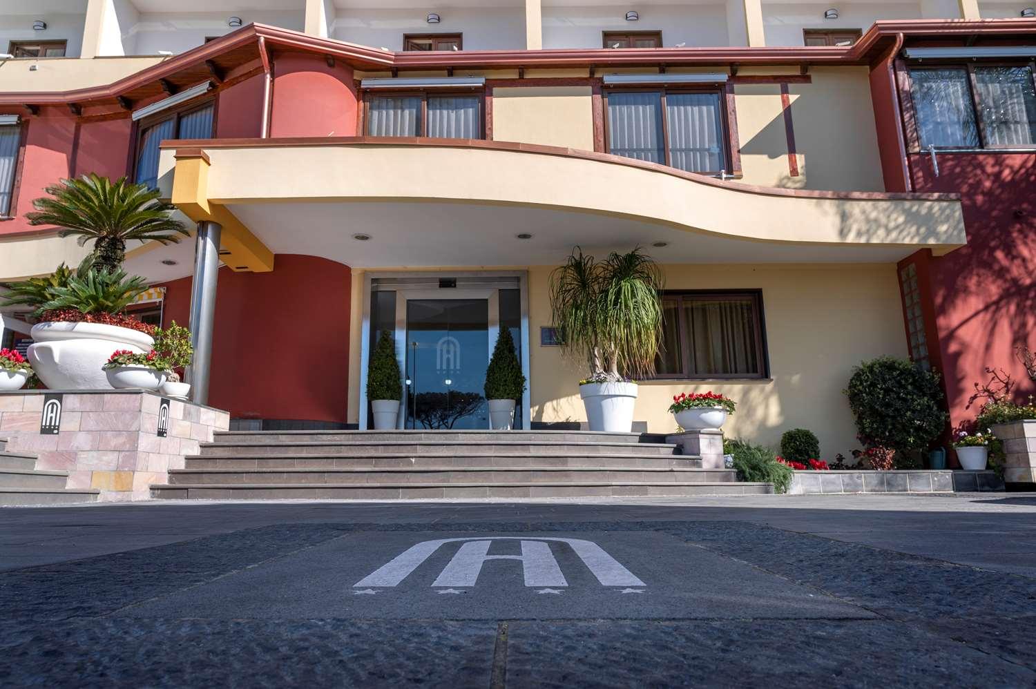 Hotel Agora Sure Hotel Collection By Best Western Lago Patria Exteriér fotografie