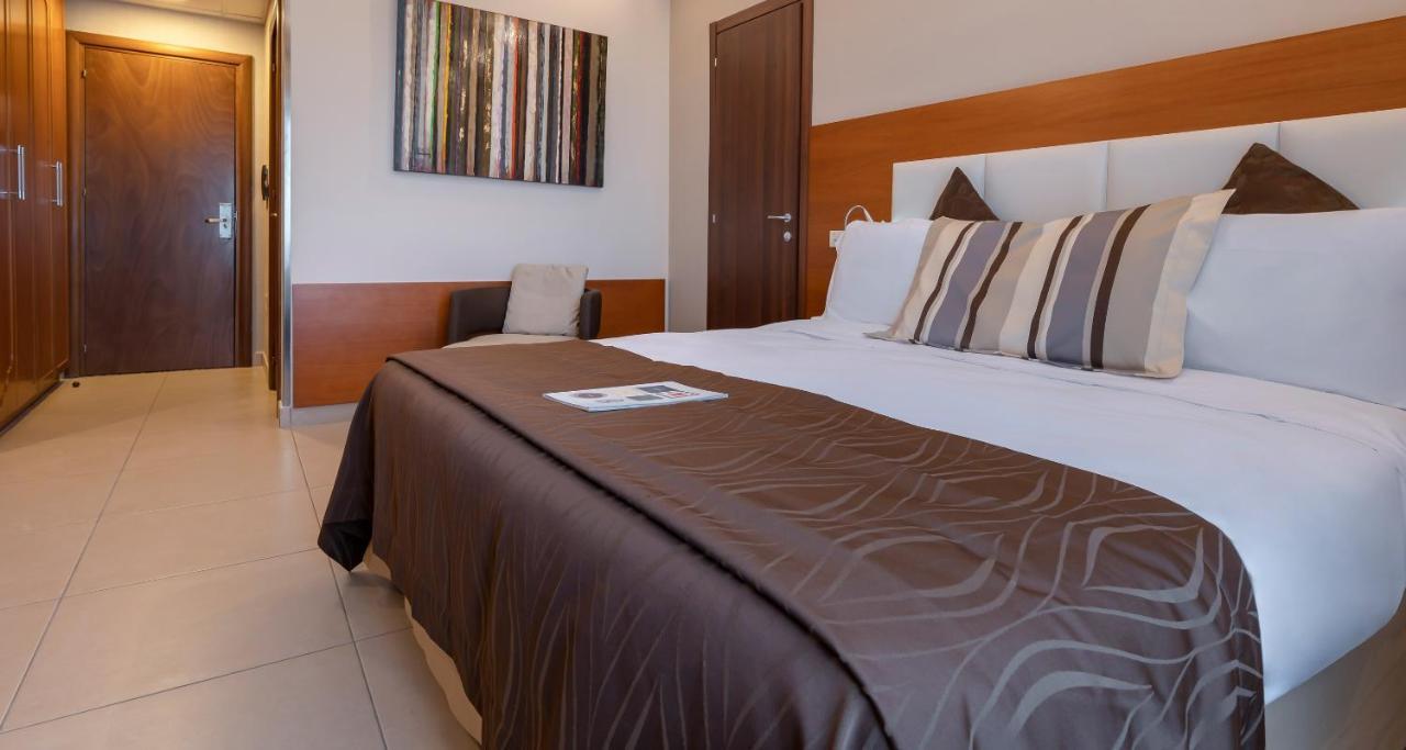 Hotel Agora Sure Hotel Collection By Best Western Lago Patria Exteriér fotografie