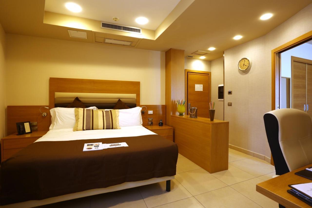 Hotel Agora Sure Hotel Collection By Best Western Lago Patria Exteriér fotografie