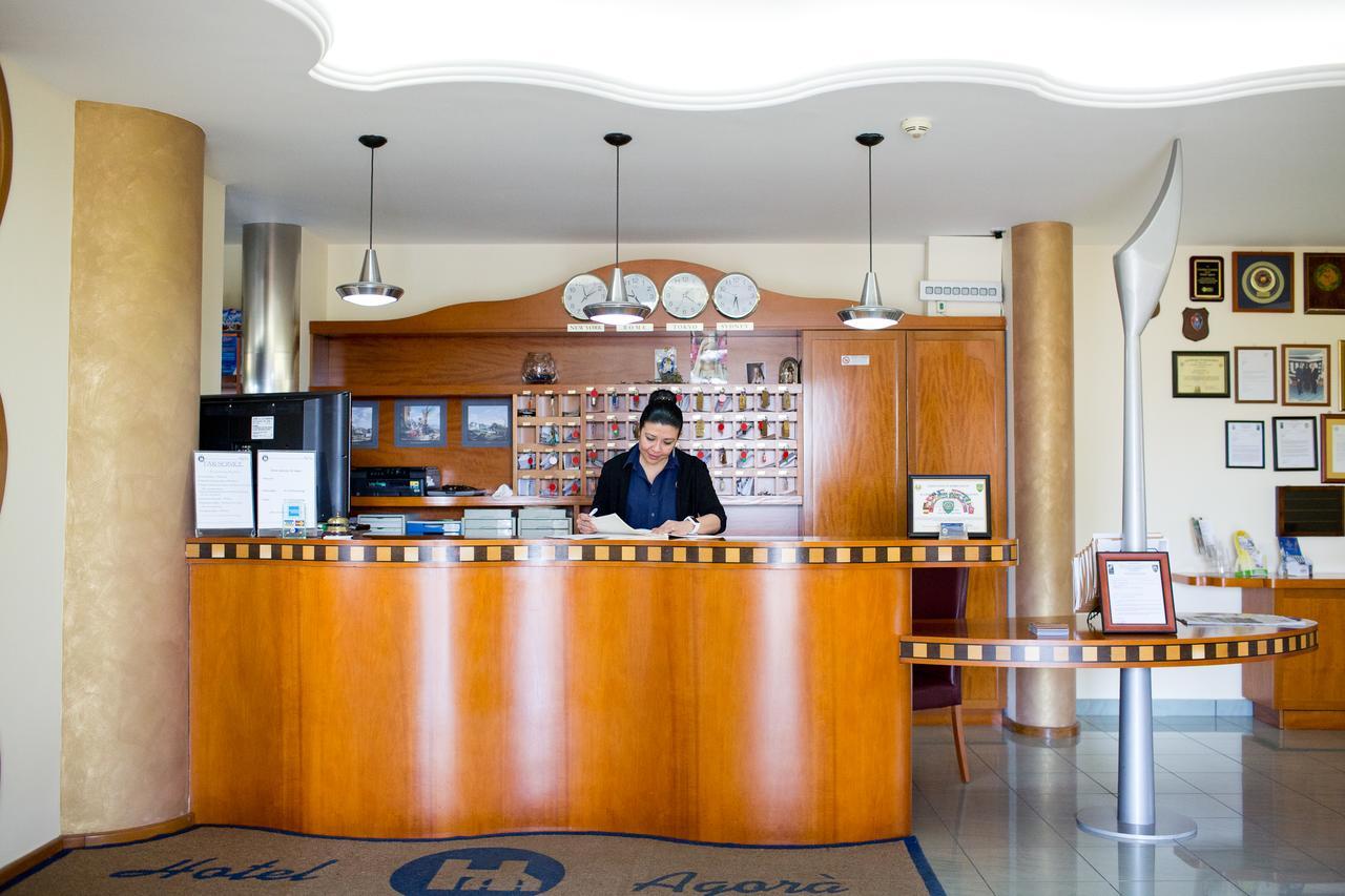 Hotel Agora Sure Hotel Collection By Best Western Lago Patria Exteriér fotografie